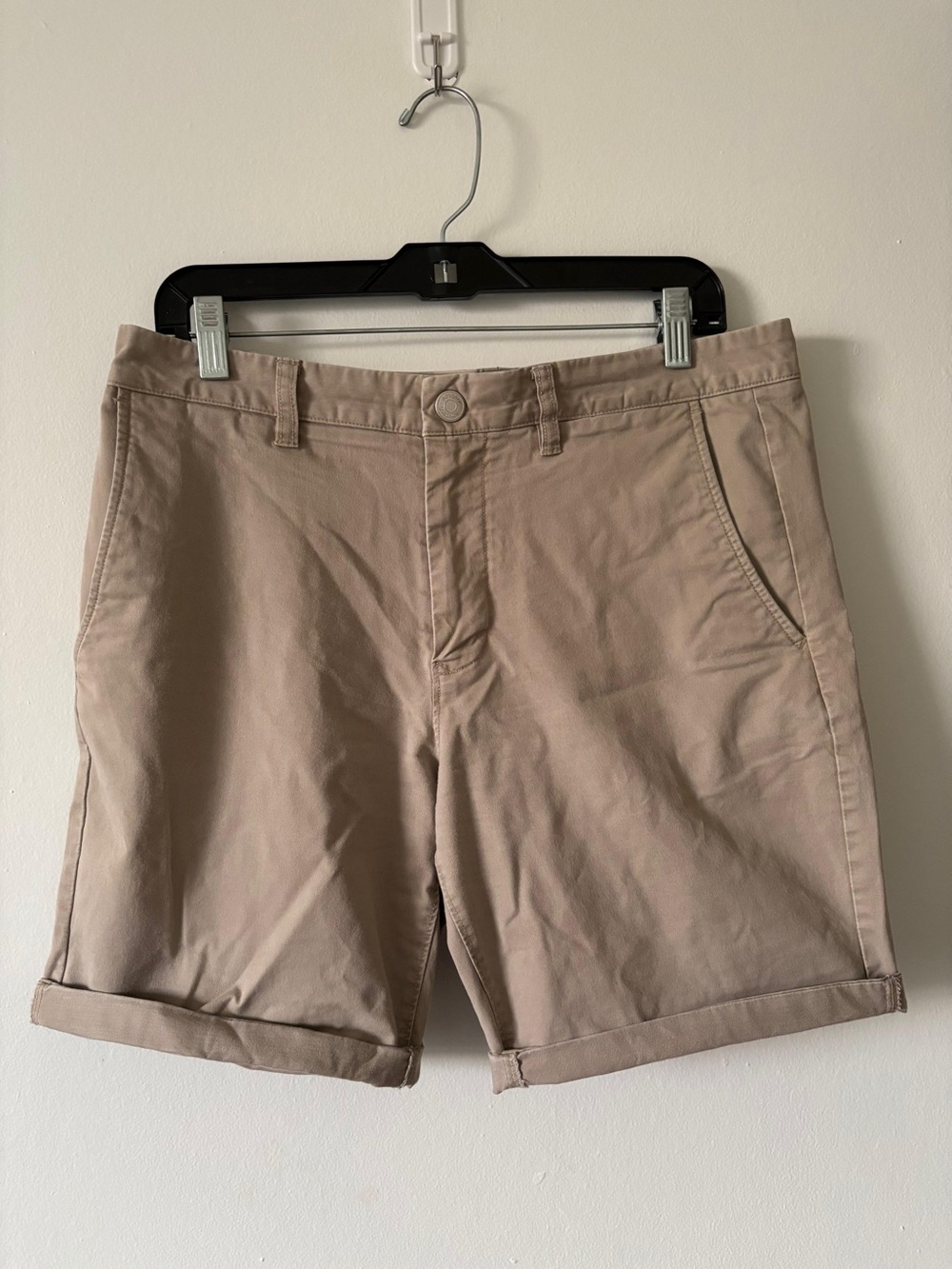 Bonobos Tan Flat-Front Roll-Cuff Cotton Shorts